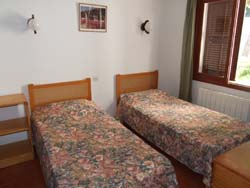 3 person standard 1 room apartment with pool view, balcony, and private facilities